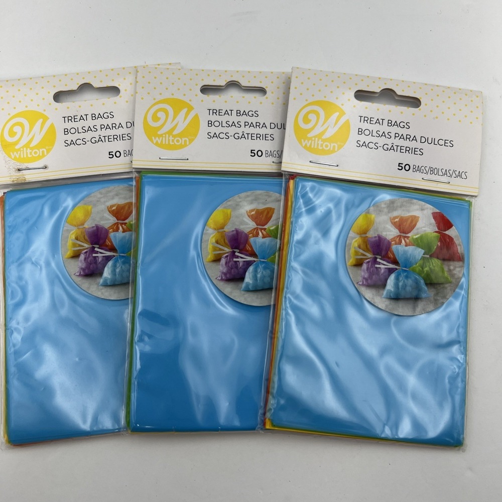 Wilton Multi-Colored Treat Bags 50 Count‎ NEW! 3 Packs (150 Treat Bags)
